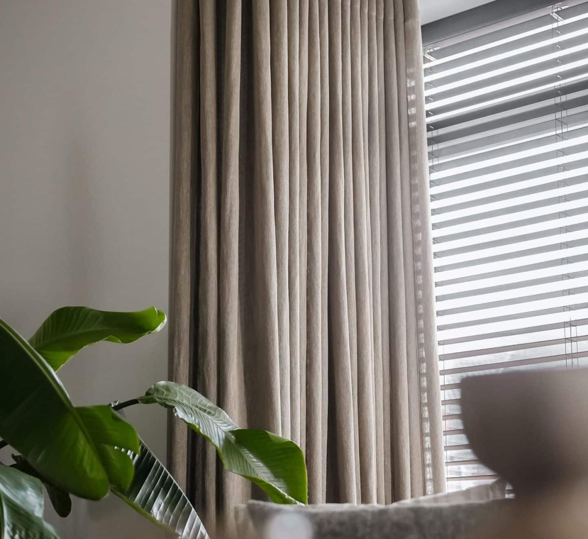 KI EK0324 WesselsWonen 00313 scaled 9bafb623 Raamdecoratie Wessels Wonen